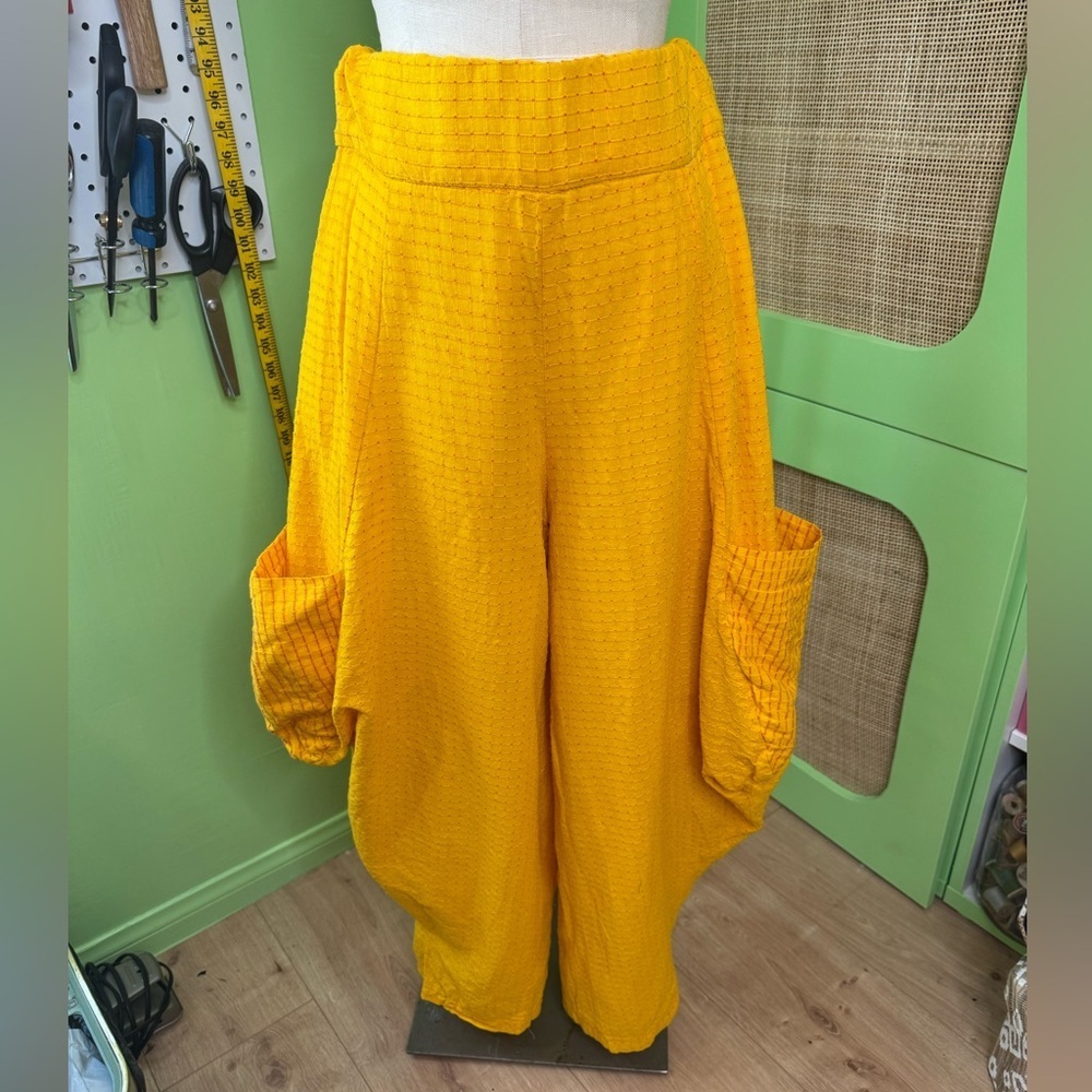 100% Cotton Lantern Pants with Pockets